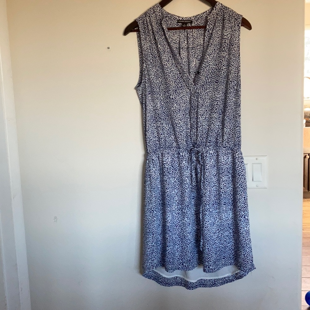 Fun Navy print dress size 4